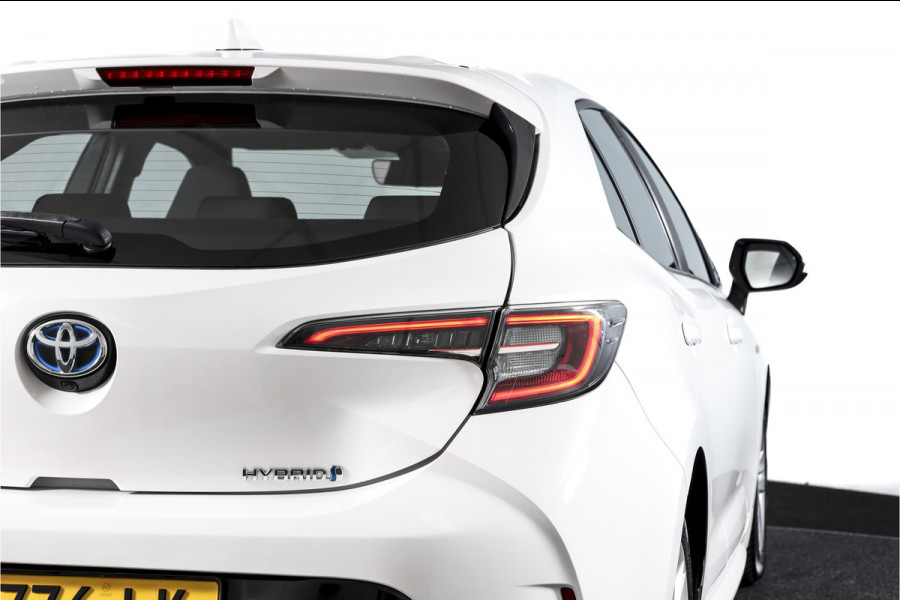 Toyota Corolla 1.8 Hybrid Active - Automaat | Adapt. Cruise | Afn. Trekhaak | PDC | Camera | App. Connect | ECC | LM 16" |