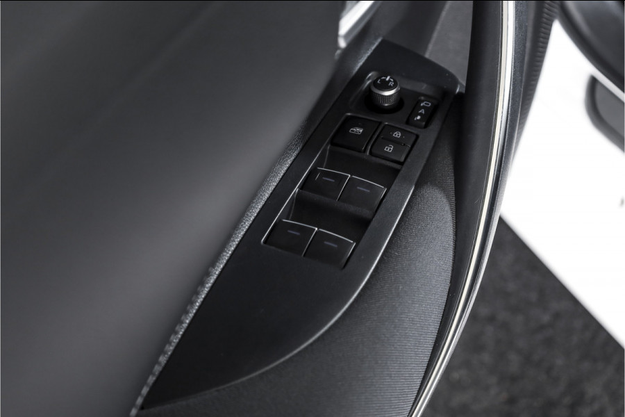 Toyota Corolla 1.8 Hybrid Active - Automaat | Adapt. Cruise | Afn. Trekhaak | PDC | Camera | App. Connect | ECC | LM 16" |