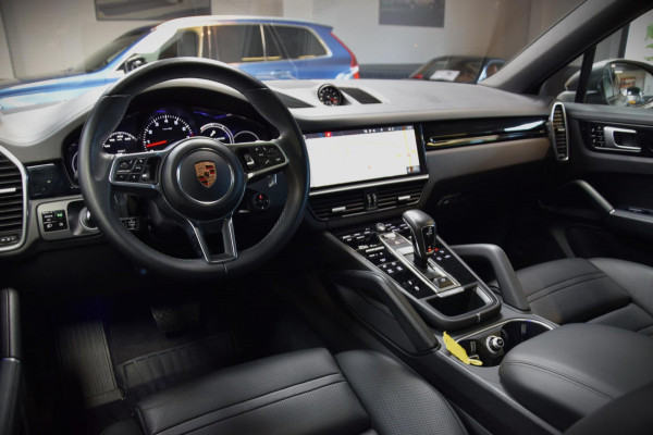 Porsche Cayenne Coupé 3.0 *Panoramadak*|Sport-Chrono|Bose|360 view|Matrix|ACC Porsche Cayenne Coupé 3.0 *Panoramadak*|Sport-Chrono|Bose|360 view|Matrix|ACC
