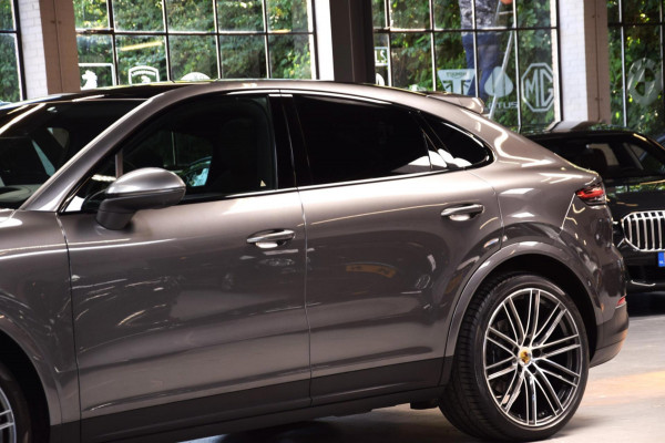 Porsche Cayenne Coupé 3.0 *Panoramadak*|Sport-Chrono|Bose|360 view|Matrix|ACC Porsche Cayenne Coupé 3.0 *Panoramadak*|Sport-Chrono|Bose|360 view|Matrix|ACC