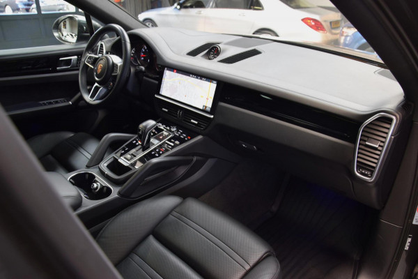 Porsche Cayenne Coupé 3.0 *Panoramadak*|Sport-Chrono|Bose|360 view|Matrix|ACC Porsche Cayenne Coupé 3.0 *Panoramadak*|Sport-Chrono|Bose|360 view|Matrix|ACC