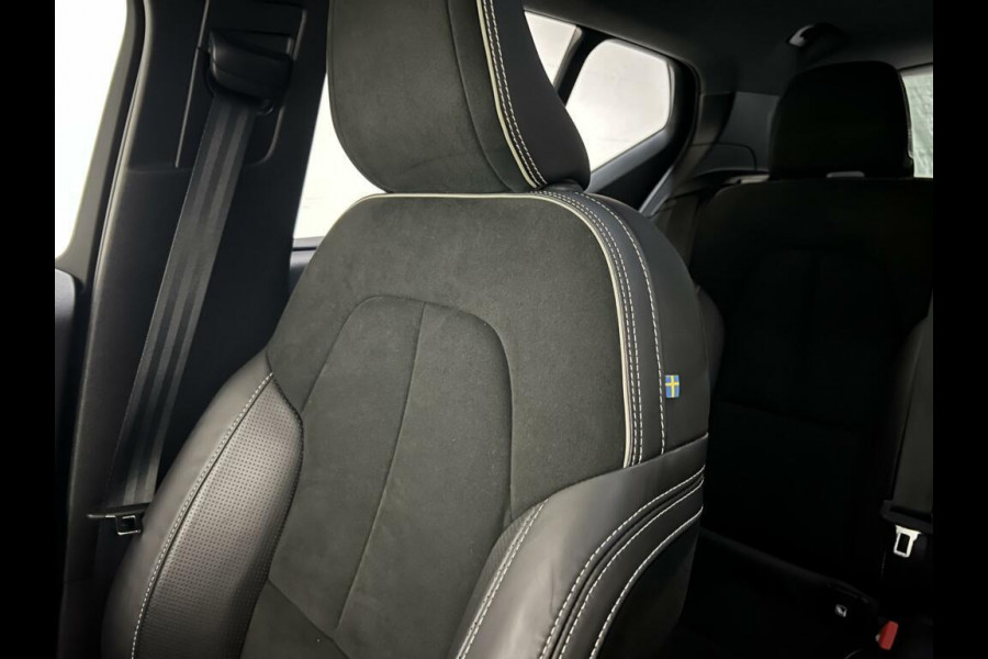 Volvo XC40 1.5 T5 Recharge R-Design Pano H/K 360° ACC Autopilot Volvo XC40 1.5 T5 Recharge R-Design Pano H/K 360° ACC Autopilot