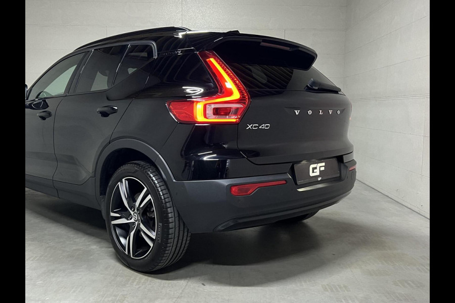 Volvo XC40 1.5 T5 Recharge R-Design Pano H/K 360° ACC Autopilot Volvo XC40 1.5 T5 Recharge R-Design Pano H/K 360° ACC Autopilot