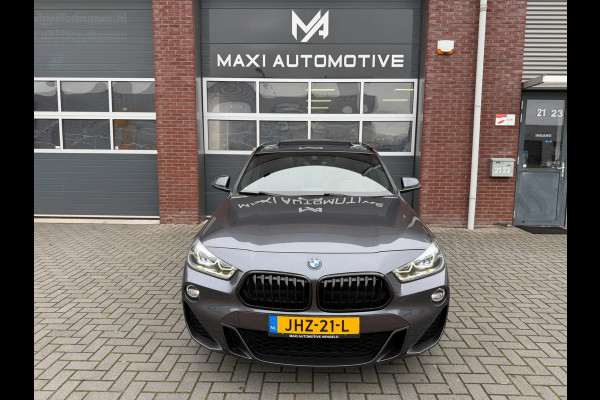 BMW X2 SDrive20i 192PK M-Sport LED Pano Camera Keyless Lane