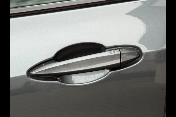 BMW X2 SDrive20i 192PK M-Sport LED Pano Camera Keyless Lane