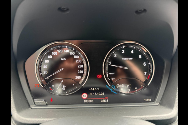 BMW X2 SDrive20i 192PK M-Sport LED Pano Camera Keyless Lane