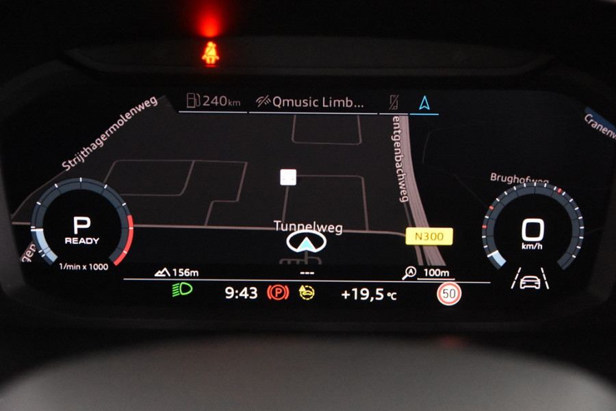 Audi Q3 35 TFSI Pro Line *Leder*Navigatie*Carplay*Stoelverwarming* Audi Q3 35 TFSI Pro Line *Leder*Navigatie*Carplay*Stoelverwarming*