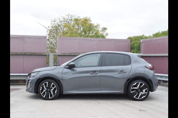 Peugeot 208 Hybrid 136 e-DCS6 GT PANORAMADAK | NAVI & CARPLAY | CAMERA MET SENSOREN | E.C.C. |