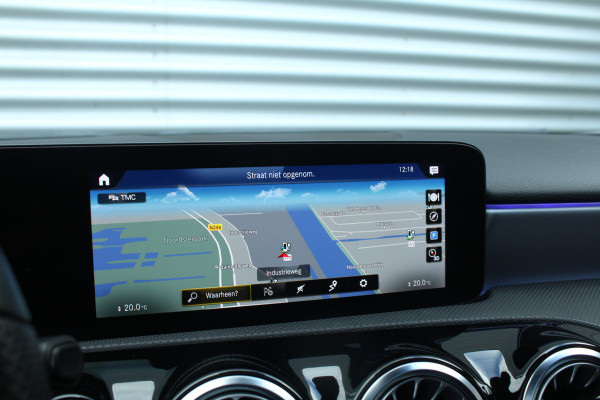 Mercedes-Benz A-Klasse 250 e 218pk Business Solution AMG PHEV Automaat SoH 96% NL-Auto NAP Panoramadak Burmester Clima Cruise Navi Camera Sfeer LMV Mercedes-Benz A-Klasse 250 e 218pk Business Solution AMG PHEV Automaat SoH 96% NL-Auto NAP Panoramadak Burmester Clima Cruise Navi Camera Sfeer LMV