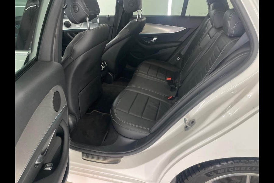 Mercedes-Benz E-Klasse Estate 200 Aut. Solution AMG Sport Mercedes-Benz E-Klasse Estate 200 Aut. Solution AMG Sport