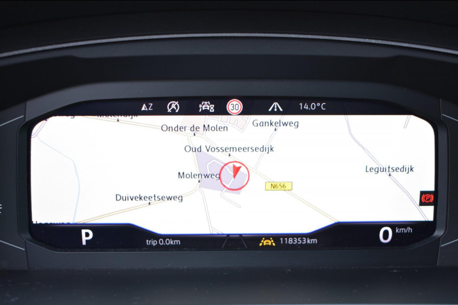 Volkswagen Tiguan 1.5 TSI ACT R-Line | LEDER | PANO | CAMERA | VIRTUAL COCKPIT | NAP | STOELVERWARMING Volkswagen Tiguan 1.5 TSI ACT R-Line | LEDER | PANO | CAMERA | VIRTUAL COCKPIT | NAP | STOELVERWARMING