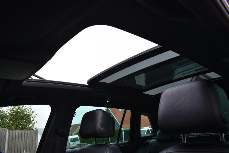 Volkswagen Tiguan 1.5 TSI ACT R-Line | LEDER | PANO | CAMERA | VIRTUAL COCKPIT | NAP | STOELVERWARMING Volkswagen Tiguan 1.5 TSI ACT R-Line | LEDER | PANO | CAMERA | VIRTUAL COCKPIT | NAP | STOELVERWARMING