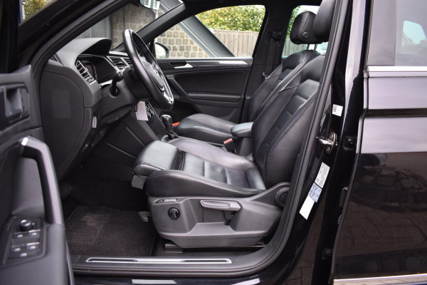 Volkswagen Tiguan 1.5 TSI ACT R-Line | LEDER | PANO | CAMERA | VIRTUAL COCKPIT | NAP | STOELVERWARMING Volkswagen Tiguan 1.5 TSI ACT R-Line | LEDER | PANO | CAMERA | VIRTUAL COCKPIT | NAP | STOELVERWARMING