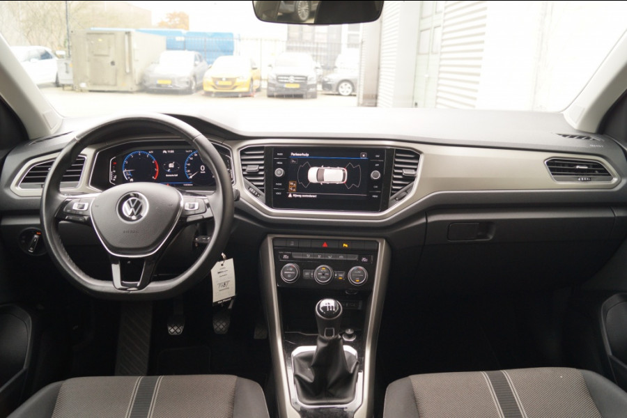 Volkswagen T-Roc 1.5 TSI 150pk Style Business -NAVI-ECC-DIGI-CAM-