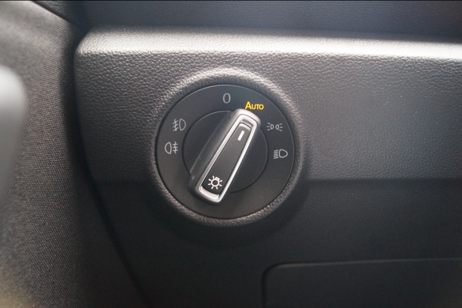 Volkswagen T-Roc 1.5 TSI 150pk Style Business -NAVI-ECC-DIGI-CAM-