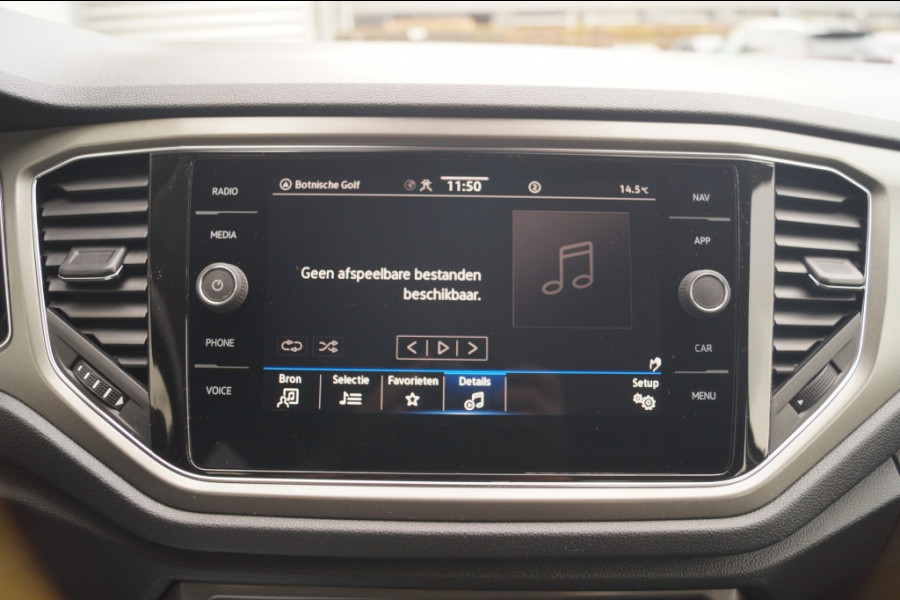 Volkswagen T-Roc 1.5 TSI 150pk Style Business -NAVI-ECC-DIGI-CAM-