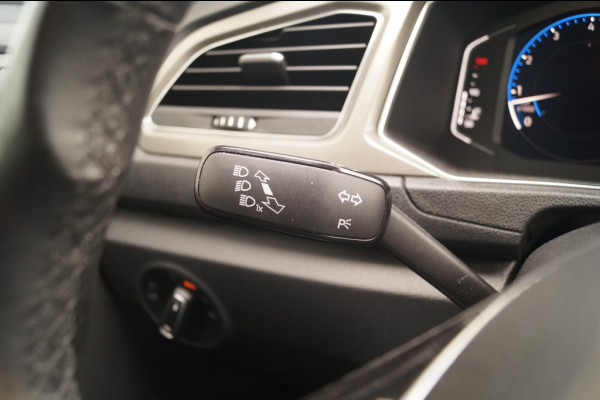 Volkswagen T-Roc 1.5 TSI 150pk Style Business -NAVI-ECC-DIGI-CAM-