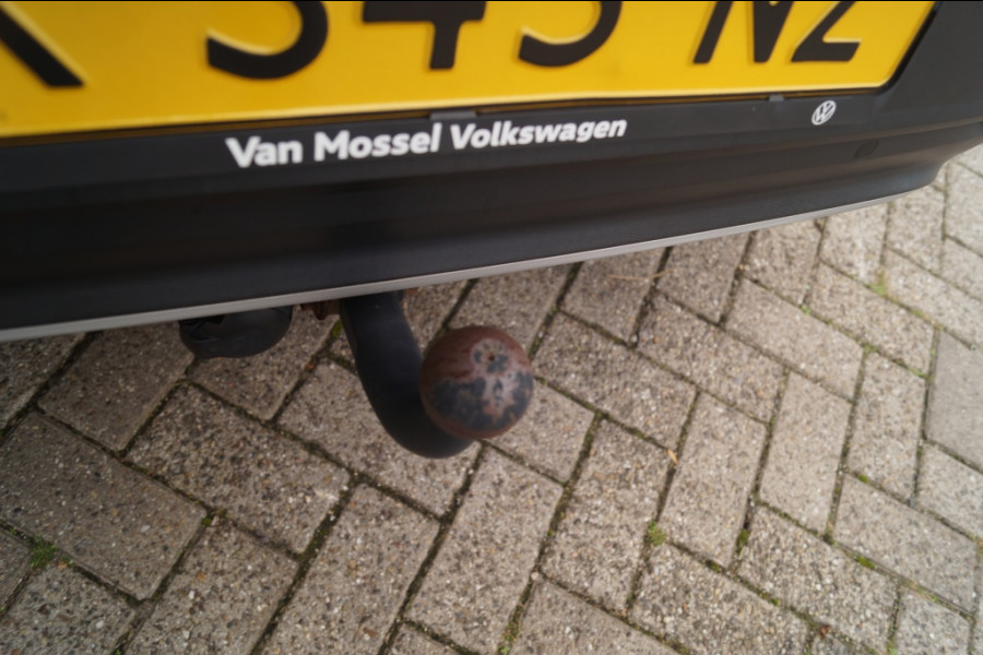 Volkswagen T-Roc 1.5 TSI 150pk Style Business -NAVI-ECC-DIGI-CAM-