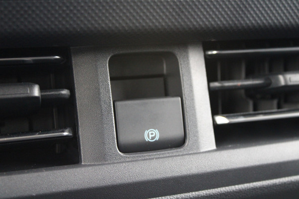 Ford Transit Custom 320 2.0 TDCI L2H1 Limited 170pk - 2x Schuifdeur - ACC - Blind spot - Navigatie - Camera - Draadloos laden - Stoelverwarming - Ri Ford Transit Custom 320 2.0 TDCI L2H1 Limited 170pk - 2x Schuifdeur - ACC - Blind spot - Navigatie - Camera - Draadloos laden - Stoelverwarming - Ri