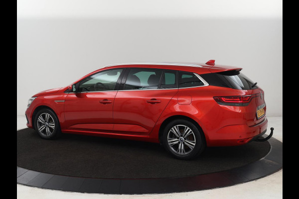 Renault Mégane 1.6 E-Tech Plug-In Hybrid 160 | Stoelverwarming | Head-Up | Trekhaak | Adaptive cruise | Carplay | Digital Cockpit | Climate control | Navigatie | Keyless | PHEV | Plug In