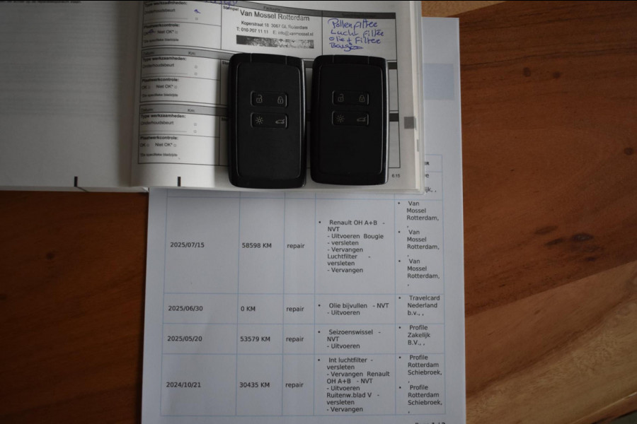 Dacia Jogger 1.6 Hybrid 140 Extreme 7p. | STOELVERWARMING | APPLE CARPLAY | ANDROID AUTO | CAMERA | NAP | BLINDSPOT Dacia Jogger 1.6 Hybrid 140 Extreme 7p. | STOELVERWARMING | APPLE CARPLAY | ANDROID AUTO | CAMERA | NAP | BLINDSPOT