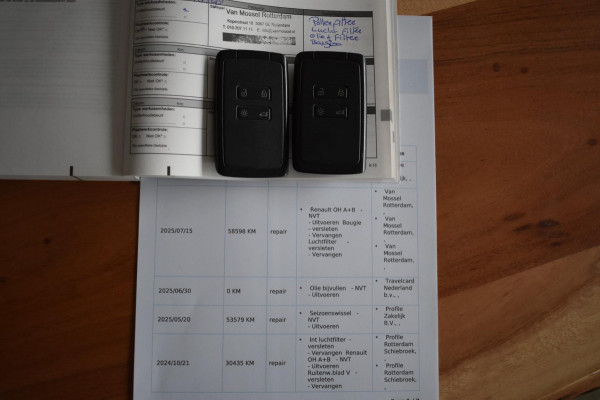 Dacia Jogger 1.6 Hybrid 140 Extreme 7p. | STOELVERWARMING | APPLE CARPLAY | ANDROID AUTO | CAMERA | NAP | BLINDSPOT Dacia Jogger 1.6 Hybrid 140 Extreme 7p. | STOELVERWARMING | APPLE CARPLAY | ANDROID AUTO | CAMERA | NAP | BLINDSPOT