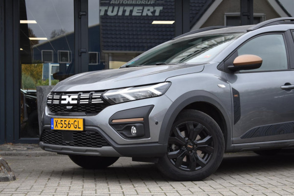 Dacia Jogger 1.6 Hybrid 140 Extreme 7p. | STOELVERWARMING | APPLE CARPLAY | ANDROID AUTO | CAMERA | NAP | BLINDSPOT Dacia Jogger 1.6 Hybrid 140 Extreme 7p. | STOELVERWARMING | APPLE CARPLAY | ANDROID AUTO | CAMERA | NAP | BLINDSPOT