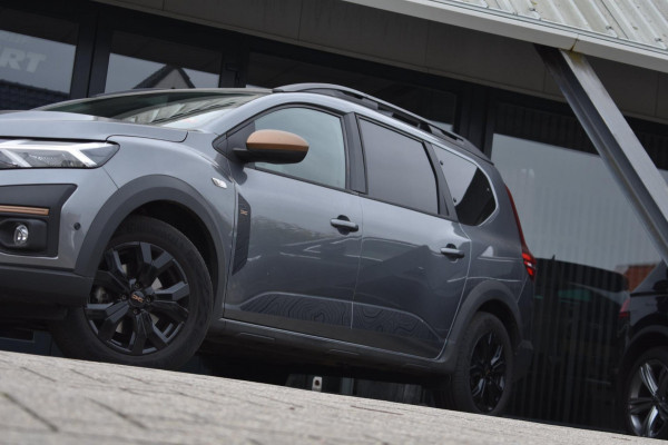 Dacia Jogger 1.6 Hybrid 140 Extreme 7p. | STOELVERWARMING | APPLE CARPLAY | ANDROID AUTO | CAMERA | NAP | BLINDSPOT Dacia Jogger 1.6 Hybrid 140 Extreme 7p. | STOELVERWARMING | APPLE CARPLAY | ANDROID AUTO | CAMERA | NAP | BLINDSPOT
