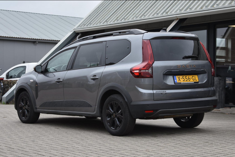 Dacia Jogger 1.6 Hybrid 140 Extreme 7p. | STOELVERWARMING | APPLE CARPLAY | ANDROID AUTO | CAMERA | NAP | BLINDSPOT Dacia Jogger 1.6 Hybrid 140 Extreme 7p. | STOELVERWARMING | APPLE CARPLAY | ANDROID AUTO | CAMERA | NAP | BLINDSPOT