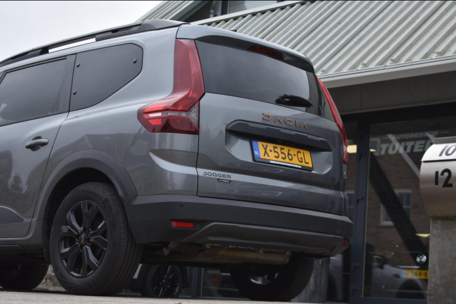 Dacia Jogger 1.6 Hybrid 140 Extreme 7p. | STOELVERWARMING | APPLE CARPLAY | ANDROID AUTO | CAMERA | NAP | BLINDSPOT Dacia Jogger 1.6 Hybrid 140 Extreme 7p. | STOELVERWARMING | APPLE CARPLAY | ANDROID AUTO | CAMERA | NAP | BLINDSPOT