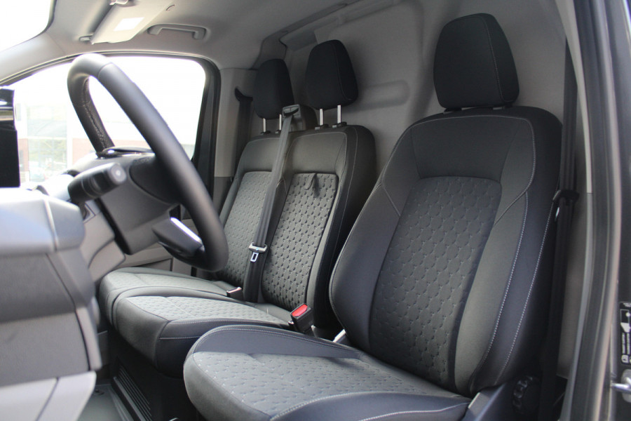Ford Transit Custom 320 2.0 TDCI L2H1 Limited 170pk - Adaptive Cruise - Blind spot - Navigatie - Camera - Draadloos laden - Rijklaar Ford Transit Custom 320 2.0 TDCI L2H1 Limited 170pk - Adaptive Cruise - Blind spot - Navigatie - Camera - Draadloos laden - Rijklaar