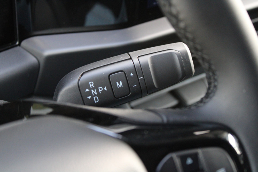 Ford Transit Custom 320 2.0 TDCI L2H1 Limited 170pk - Adaptive Cruise - Blind spot - Navigatie - Camera - Draadloos laden - Rijklaar Ford Transit Custom 320 2.0 TDCI L2H1 Limited 170pk - Adaptive Cruise - Blind spot - Navigatie - Camera - Draadloos laden - Rijklaar