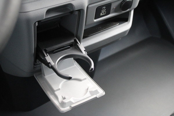 Ford Transit Custom 320 2.0 TDCI L2H1 Limited 170pk - Adaptive Cruise - Blind spot - Navigatie - Camera - Draadloos laden - Rijklaar Ford Transit Custom 320 2.0 TDCI L2H1 Limited 170pk - Adaptive Cruise - Blind spot - Navigatie - Camera - Draadloos laden - Rijklaar