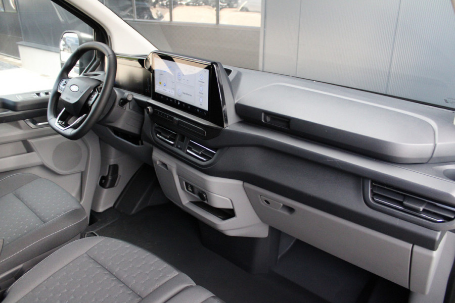 Ford Transit Custom 320 2.0 TDCI L2H1 Limited 170pk - Adaptive Cruise - Blind spot - Navigatie - Camera - Draadloos laden - Rijklaar Ford Transit Custom 320 2.0 TDCI L2H1 Limited 170pk - Adaptive Cruise - Blind spot - Navigatie - Camera - Draadloos laden - Rijklaar