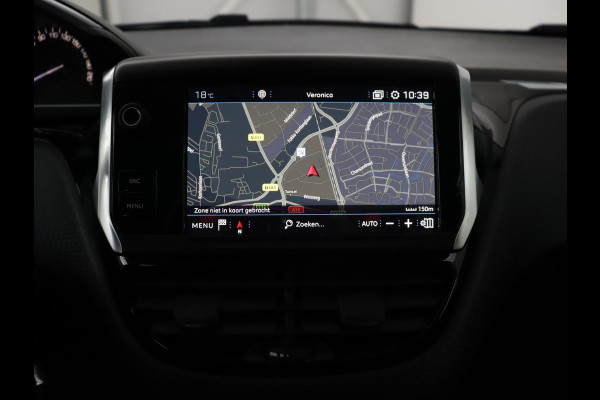 Peugeot 208 1.5 BleuHDi Allure | Trekhaak | Carplay | Navigatie | Climate control | Cruise control | Parkeerhulp | DAB | Bluetooth