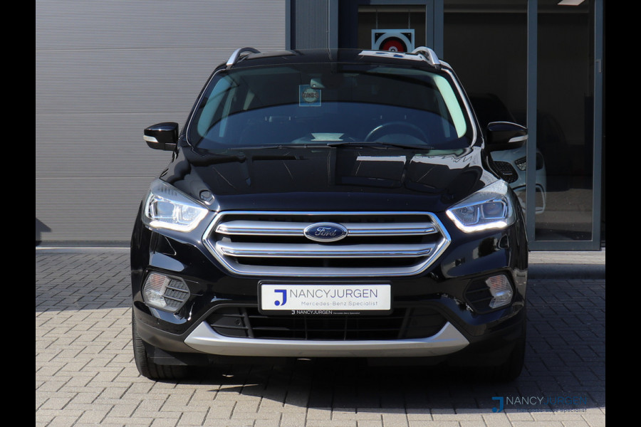 Ford Kuga 1.5 EcoBoost | Titanium | Pano | Navi | Camera | 17" LM Velgen | Elektr. Uitklapb. trekhaak | Volledig gedocumenteerd Onderhoudsboekje | Incl. 12 maanden Car Garantie Ford Kuga 1.5 EcoBoost | Titanium | Pano | Navi | Camera | 17" LM Velgen | Elektr. Uitklapb. trekhaak | Volledig gedocumenteerd Onderhoudsboekje | Incl. 12 maanden Car Garantie