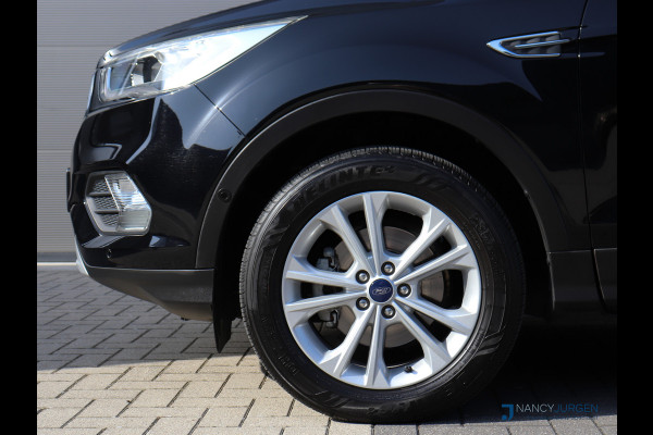 Ford Kuga 1.5 EcoBoost | Titanium | Pano | Navi | Camera | 17" LM Velgen | Elektr. Uitklapb. trekhaak | Volledig gedocumenteerd Onderhoudsboekje | Incl. 12 maanden Car Garantie Ford Kuga 1.5 EcoBoost | Titanium | Pano | Navi | Camera | 17" LM Velgen | Elektr. Uitklapb. trekhaak | Volledig gedocumenteerd Onderhoudsboekje | Incl. 12 maanden Car Garantie