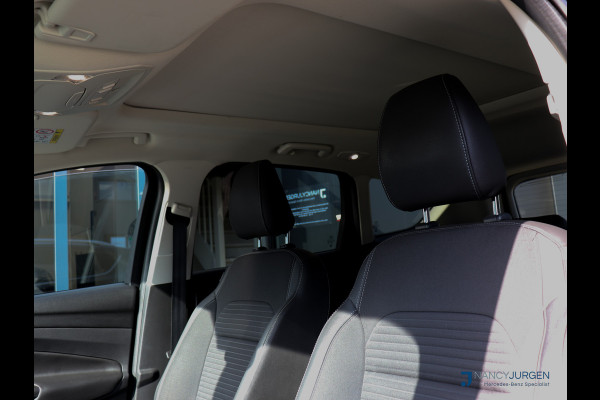 Ford Kuga 1.5 EcoBoost | Titanium | Pano | Navi | Camera | 17" LM Velgen | Elektr. Uitklapb. trekhaak | Volledig gedocumenteerd Onderhoudsboekje | Incl. 12 maanden Car Garantie Ford Kuga 1.5 EcoBoost | Titanium | Pano | Navi | Camera | 17" LM Velgen | Elektr. Uitklapb. trekhaak | Volledig gedocumenteerd Onderhoudsboekje | Incl. 12 maanden Car Garantie