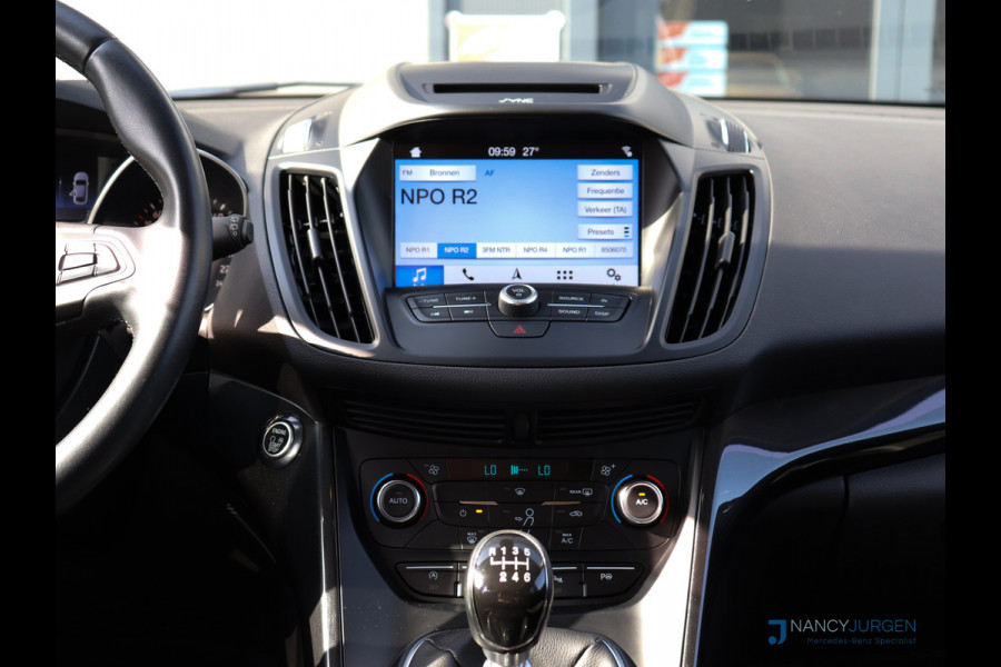 Ford Kuga 1.5 EcoBoost | Titanium | Pano | Navi | Camera | 17" LM Velgen | Elektr. Uitklapb. trekhaak | Volledig gedocumenteerd Onderhoudsboekje | Incl. 12 maanden Car Garantie Ford Kuga 1.5 EcoBoost | Titanium | Pano | Navi | Camera | 17" LM Velgen | Elektr. Uitklapb. trekhaak | Volledig gedocumenteerd Onderhoudsboekje | Incl. 12 maanden Car Garantie