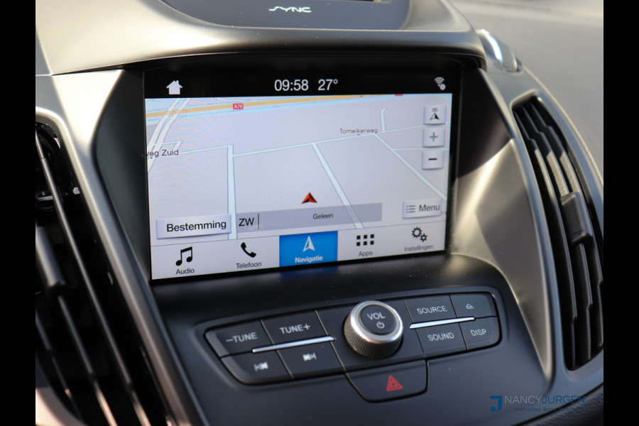 Ford Kuga 1.5 EcoBoost | Titanium | Pano | Navi | Camera | 17" LM Velgen | Elektr. Uitklapb. trekhaak | Volledig gedocumenteerd Onderhoudsboekje | Incl. 12 maanden Car Garantie Ford Kuga 1.5 EcoBoost | Titanium | Pano | Navi | Camera | 17" LM Velgen | Elektr. Uitklapb. trekhaak | Volledig gedocumenteerd Onderhoudsboekje | Incl. 12 maanden Car Garantie