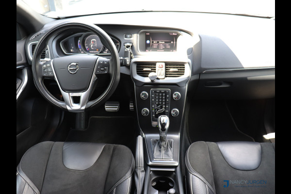 Volvo V40 2.0 T4 R-Design | Automaat | ECC | Leder Nappa | Navi Sensus | Camera | DAB | LED | Sound System | Keyless Start | Trekhaak | Volvo V40 2.0 T4 R-Design | Automaat | ECC | Leder Nappa | Navi Sensus | Camera | DAB | LED | Sound System | Keyless Start | Trekhaak |