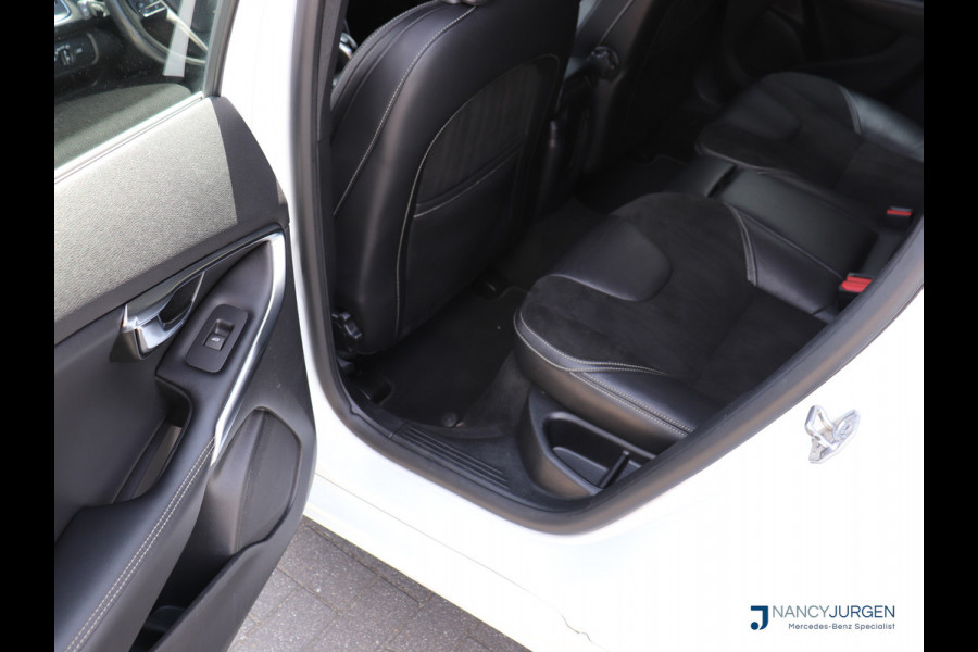 Volvo V40 2.0 T4 R-Design | Automaat | ECC | Leder Nappa | Navi Sensus | Camera | DAB | LED | Sound System | Keyless Start | Trekhaak | Volvo V40 2.0 T4 R-Design | Automaat | ECC | Leder Nappa | Navi Sensus | Camera | DAB | LED | Sound System | Keyless Start | Trekhaak |