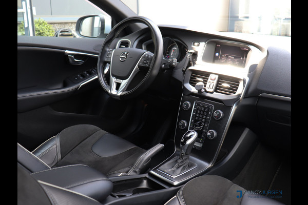 Volvo V40 2.0 T4 R-Design | Automaat | ECC | Leder Nappa | Navi Sensus | Camera | DAB | LED | Sound System | Keyless Start | Trekhaak | Volvo V40 2.0 T4 R-Design | Automaat | ECC | Leder Nappa | Navi Sensus | Camera | DAB | LED | Sound System | Keyless Start | Trekhaak |