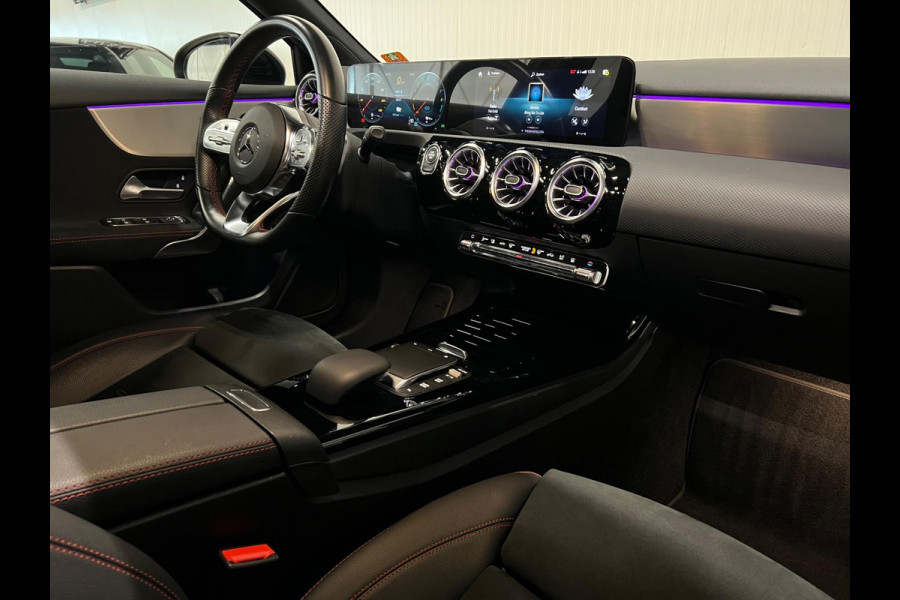 Mercedes-Benz A-Klasse 250 e AMG Line | PANO | NIGHT | MEMORY SEATS | CAMERA | LED