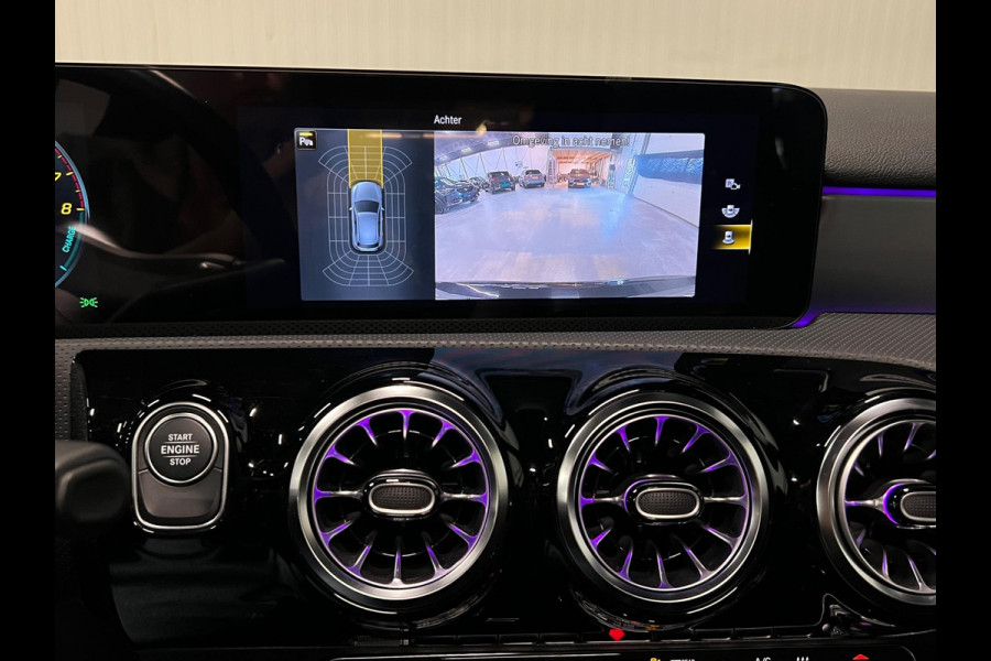 Mercedes-Benz A-Klasse 250 e AMG Line | PANO | NIGHT | MEMORY SEATS | CAMERA | LED