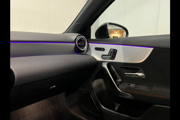 Mercedes-Benz A-Klasse 250 e AMG Line | PANO | NIGHT | MEMORY SEATS | CAMERA | LED