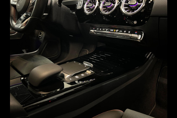 Mercedes-Benz A-Klasse 250 e AMG Line | PANO | NIGHT | MEMORY SEATS | CAMERA | LED