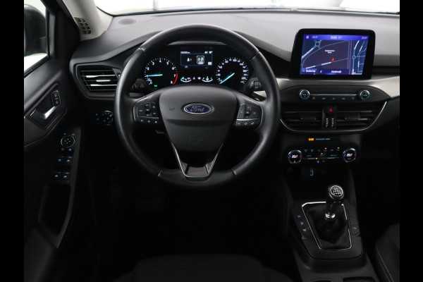 Ford Focus 1.0 EcoBoost Titanium | Trekhaak | Carplay | Navigatie | Keyless | Full LED | Parkeerhulp | Climate control | Cruise control