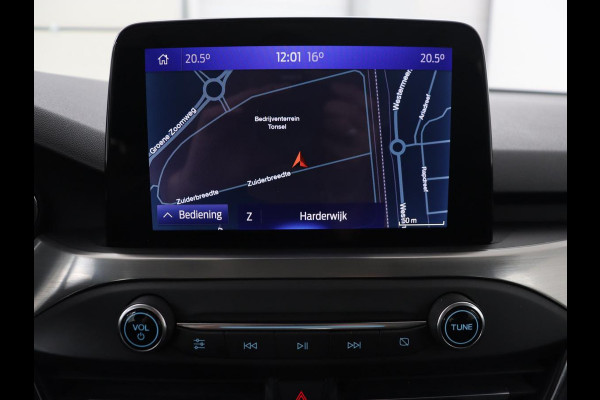Ford Focus 1.0 EcoBoost Titanium | Trekhaak | Carplay | Navigatie | Keyless | Full LED | Parkeerhulp | Climate control | Cruise control
