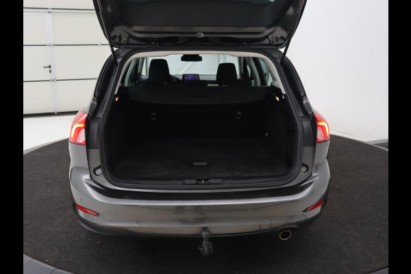 Ford Focus 1.0 EcoBoost Titanium | Trekhaak | Carplay | Navigatie | Keyless | Full LED | Parkeerhulp | Climate control | Cruise control